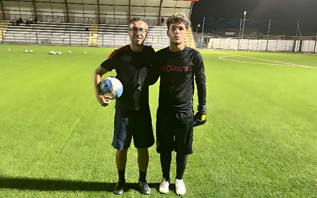 Jovem goleiro de Extrema se prepara para testes na Copa Micfootball 2025, em Barcelona-1