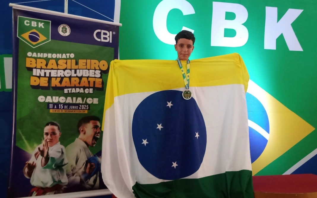 Atleta de Extrema Pietro Tressino é vice-campeão brasileiro de karatê na Etapa Ceará-1