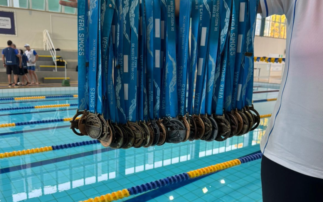 Equipe Master de Natação de Extrema conquista 51 medalhas na 3ª Copa Inverno Vera Simões, em Rio Claro (SP)-1