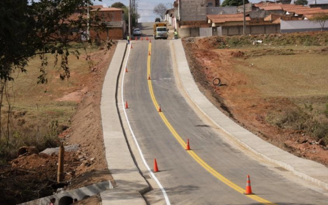 Prefeitura conclui obra que liga os bairros Santo Expedito e Inconfidentes-1