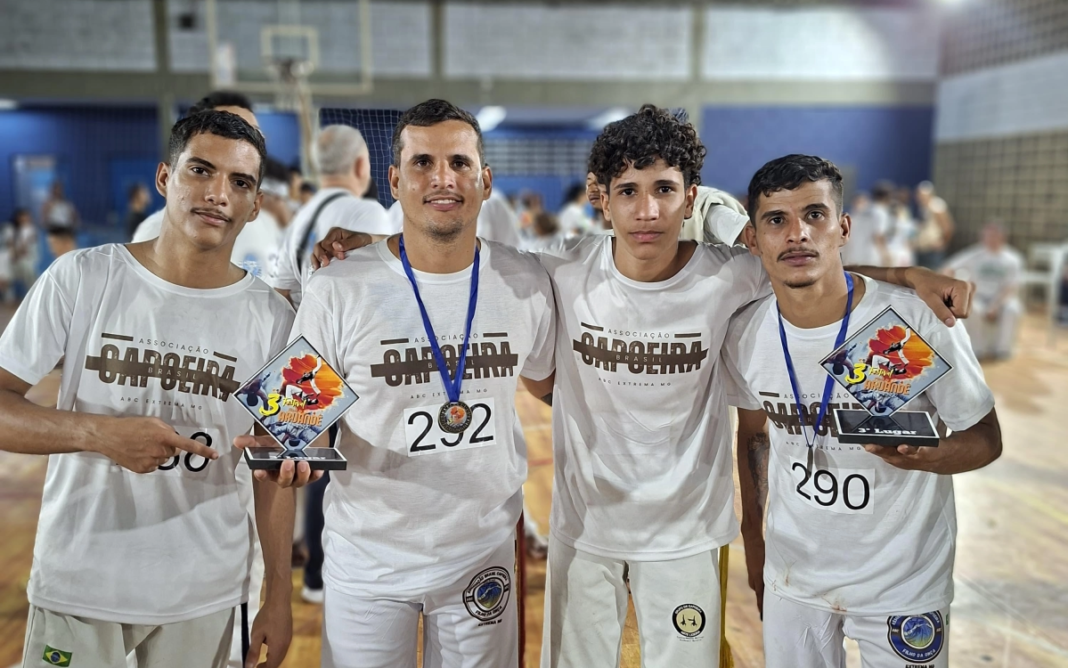 Atletas de Extrema são destaque no 3º Festival Filhos de Aruandê de Capoeira, em Diadema