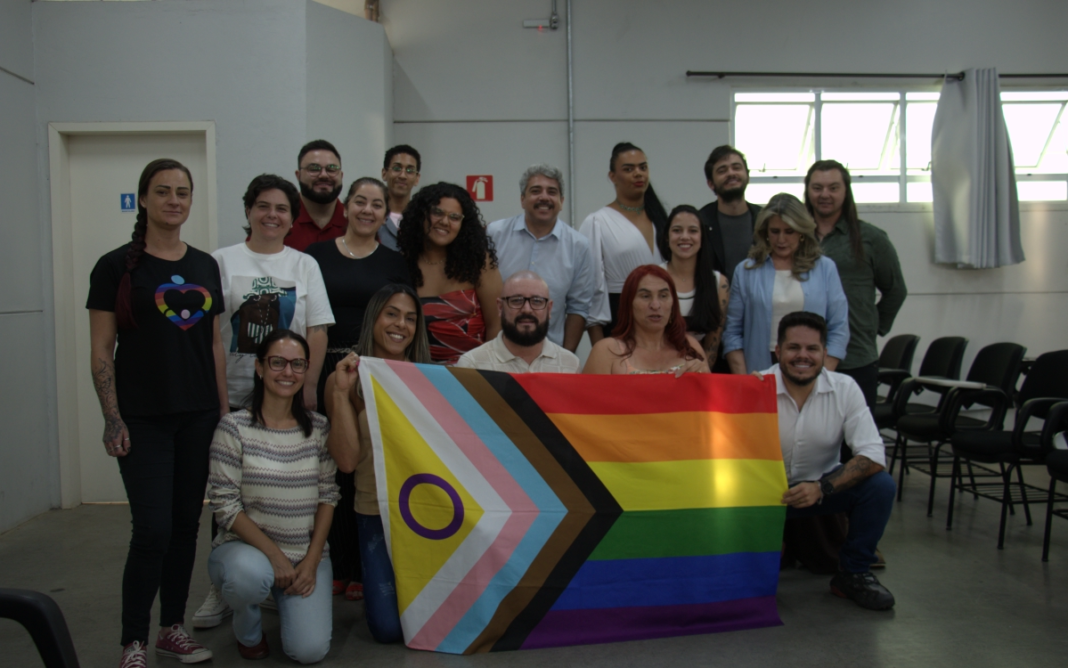 Extrema empossa Conselheiros do Conselho Municipal LGBTQIA+