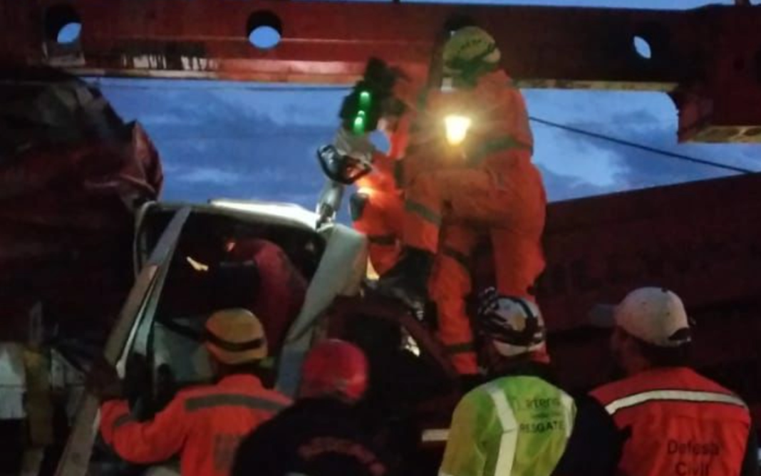 Motorista morre após acidente no km 948 da Rodovia Fernão Dias