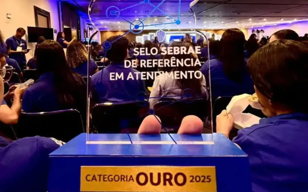 Sala Mineira do Empreendedor de Extrema recebe prêmio de referência em atendimento no Estado de