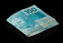 Governo confirma salário mínimo de R$ 1.621 em 2026