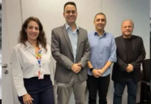 Reunião reforça articulação por Escola Estadual em Extrema