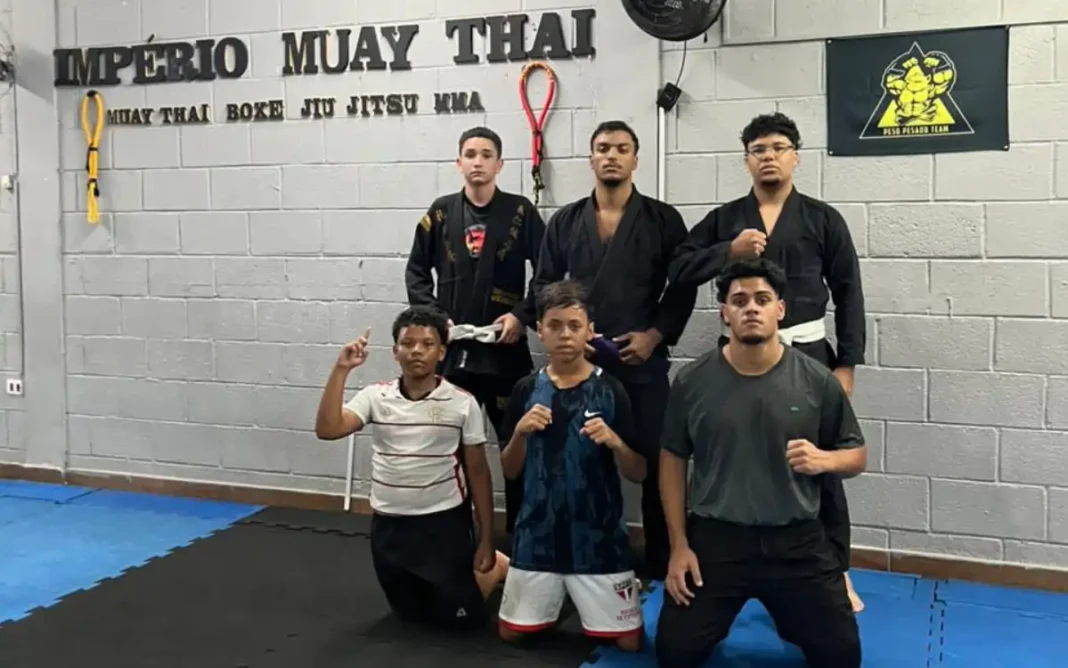 Atletas extremenses participam do Campeonato Brasileiro de Jiu-Jitsu