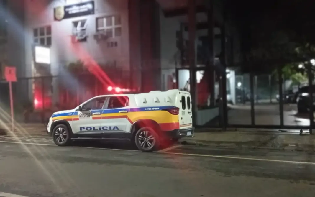 Criança de 2 anos é internada em estado grave após sofrer traumatismo craniano