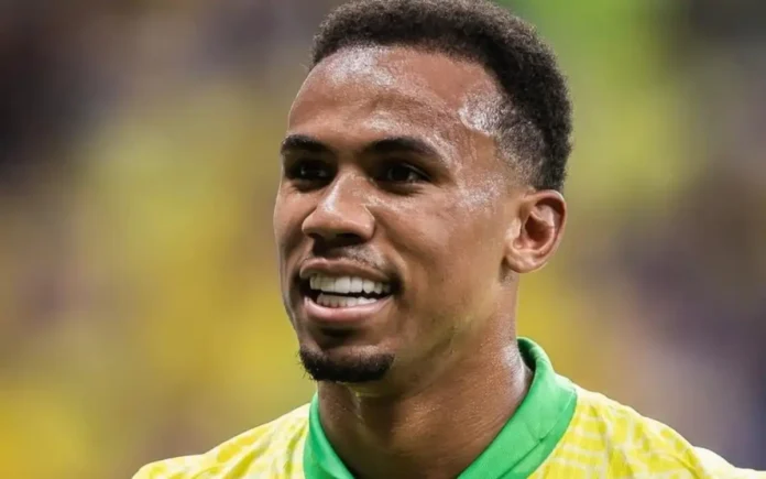 GABRIEL MAGALHÃES É VISTO EM EXTREMA DURANTE PERÍODO DE FÉRIAS