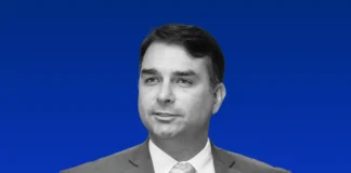 PL oficializa Flávio Bolsonaro como candidato à Presidência da República