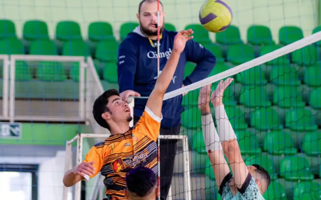 EXTREMA RECEBE A 1ª COPA DIVERSIDADE DE VOLEIBOL COM EQUIPES DE MG E SP
