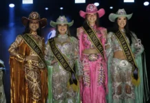 Baile da Rainha elege 13 novas representantes para compor a Corte do Rodeio de Extrema 2026