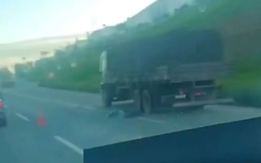 CAMINHONEIRO MORRE ATROPELADO NA FERNÃO DIAS, EM POUSO ALEGRE