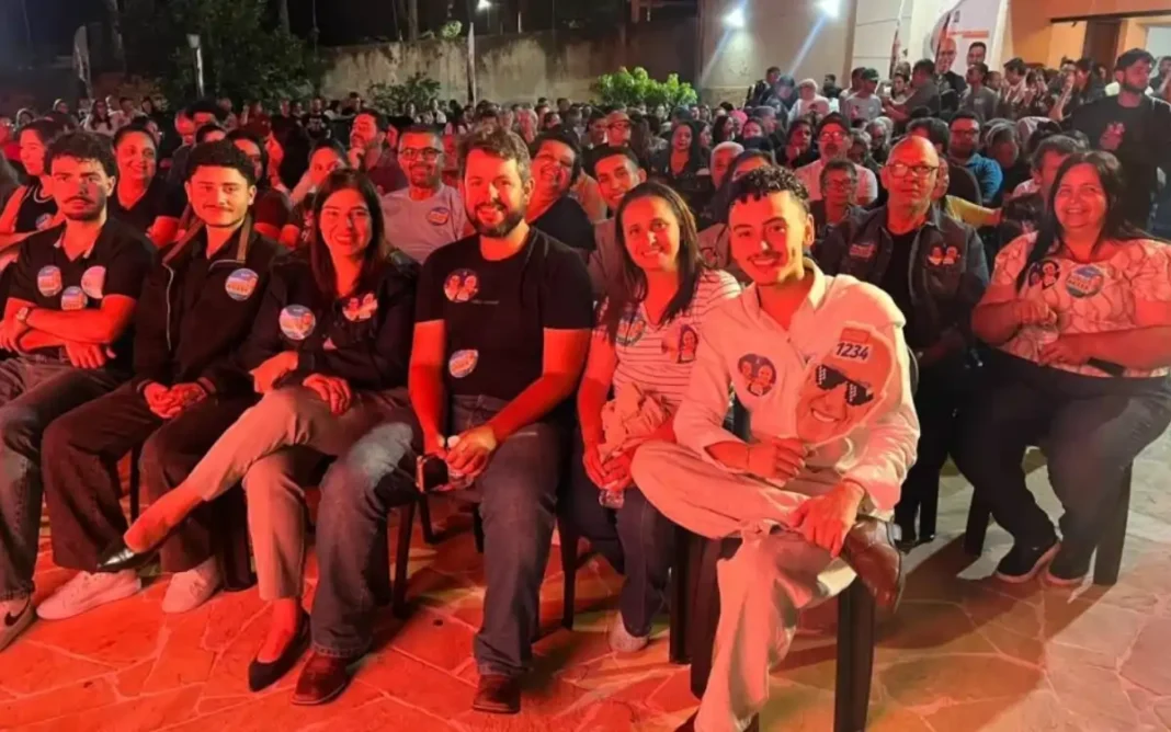 MÁRIO HERINGER REÚNE APOIADORES EM EXTREMA E DESTACA RECURSOS DESTINADOS AO MUNICÍPIO